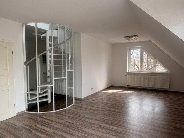 Thumbnail-Moderne 4-Zimmer-Maisonettewohnung mit Balkon, Galerie und hochwe