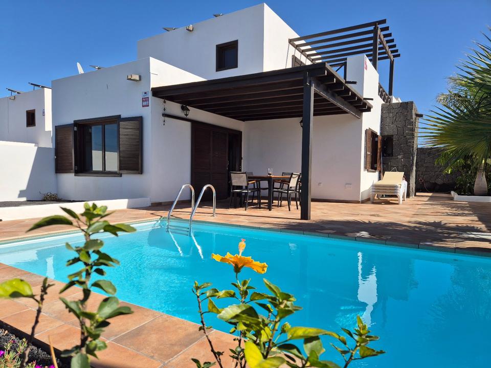 Thumbnail-Ferienhaus Villa auf Lanzarote mit eigenem Pool