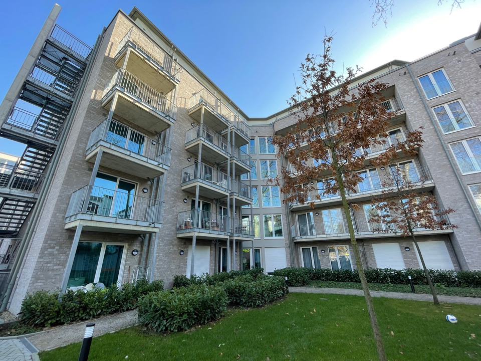 Thumbnail-Möbliertes Apartment in Düsseldorf B1