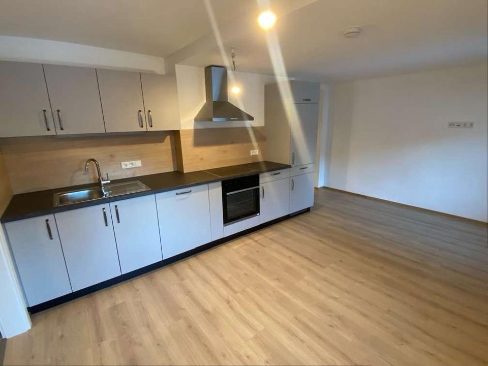 Thumbnail-Moderne 3-Zimmer Wohnung in zentraler Lage!!