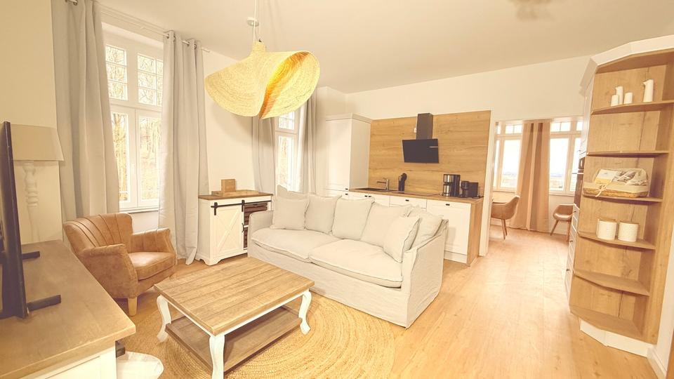 Thumbnail-Vollmöblierte 57m² 2-Zimmer-Altbauwohnung + Balkon + EBK (Sellin