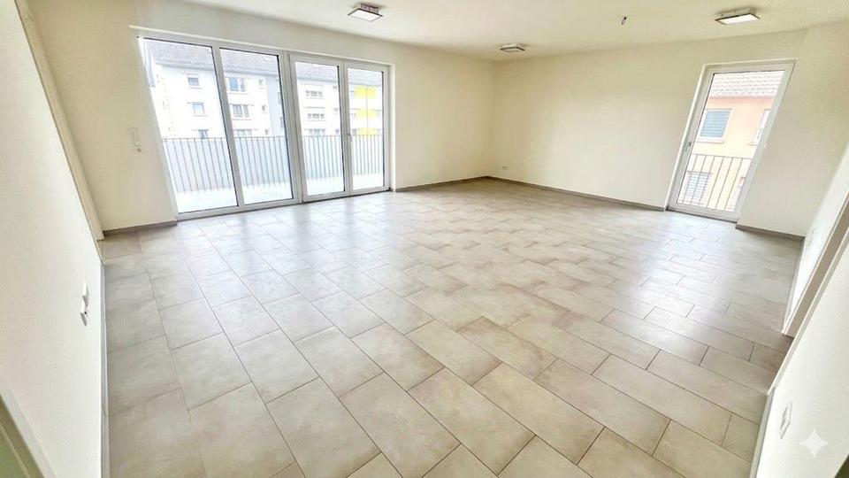 Thumbnail-Moderne 3 Zimmer Neubau Wohnung mit Balkon