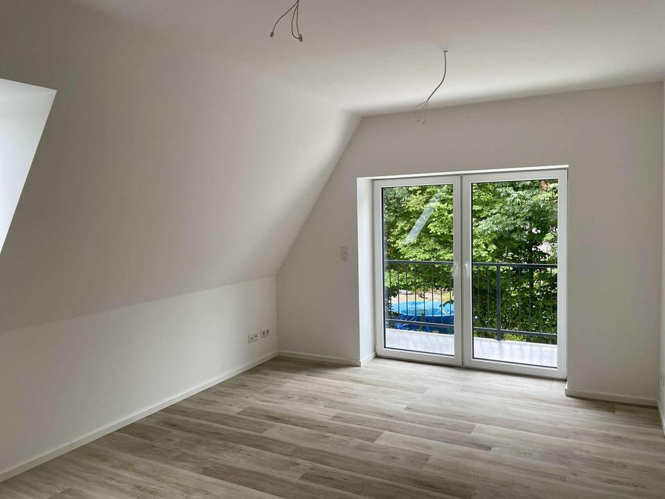 Thumbnail-Moderne 2-Zimmer-Maisonettewohnung mit Balkon in ruhiger Wohnlage von Westerstede