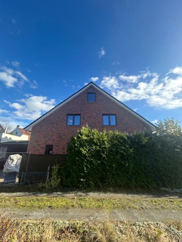 Thumbnail-Moderne neue KFW55 Doppelhaushälfte in Osterholz zu verkaufen!