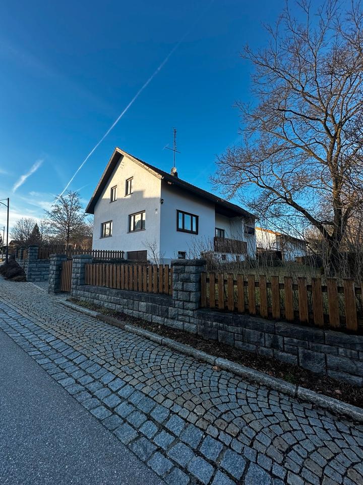 Thumbnail-Charmantes Einfamilienhaus mit Potenzial