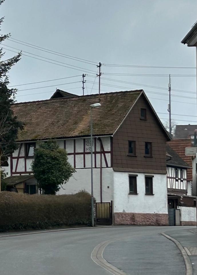 Thumbnail-Charmantes, kernsaniertes Einfamilienhaus - von privat