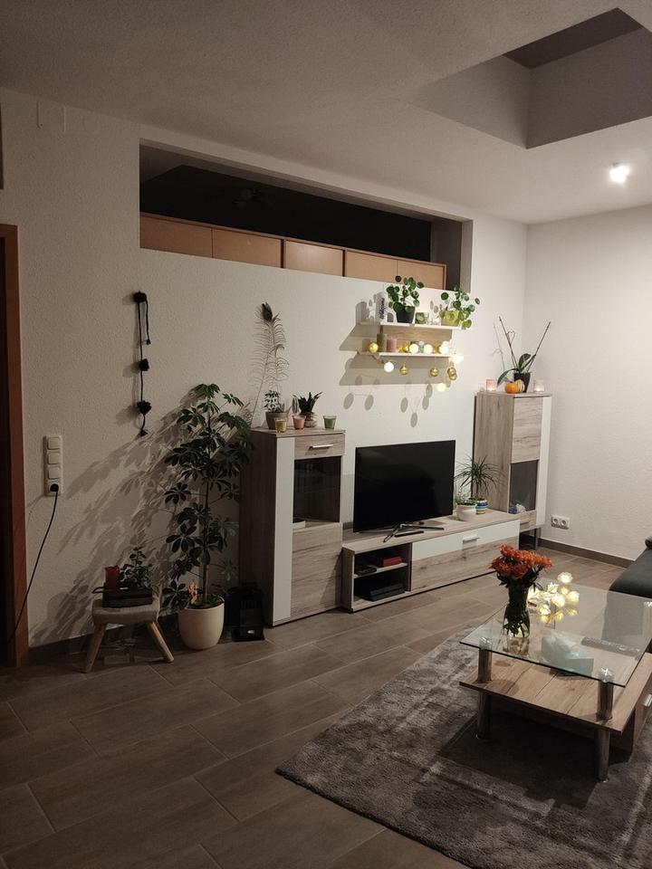 Thumbnail-Schön geschnittene 2 Zimmer Wohnung + EBK zu vermieten