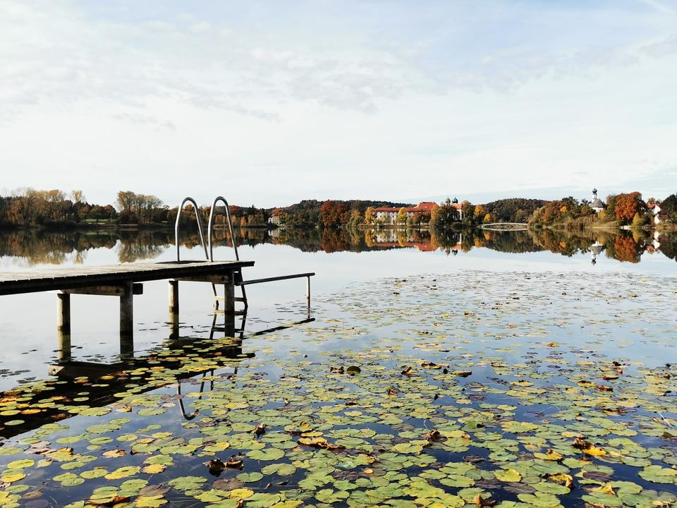 Thumbnail-Helle 3-Zimmer-Wohnung mit Balkon in direkter Lage am See