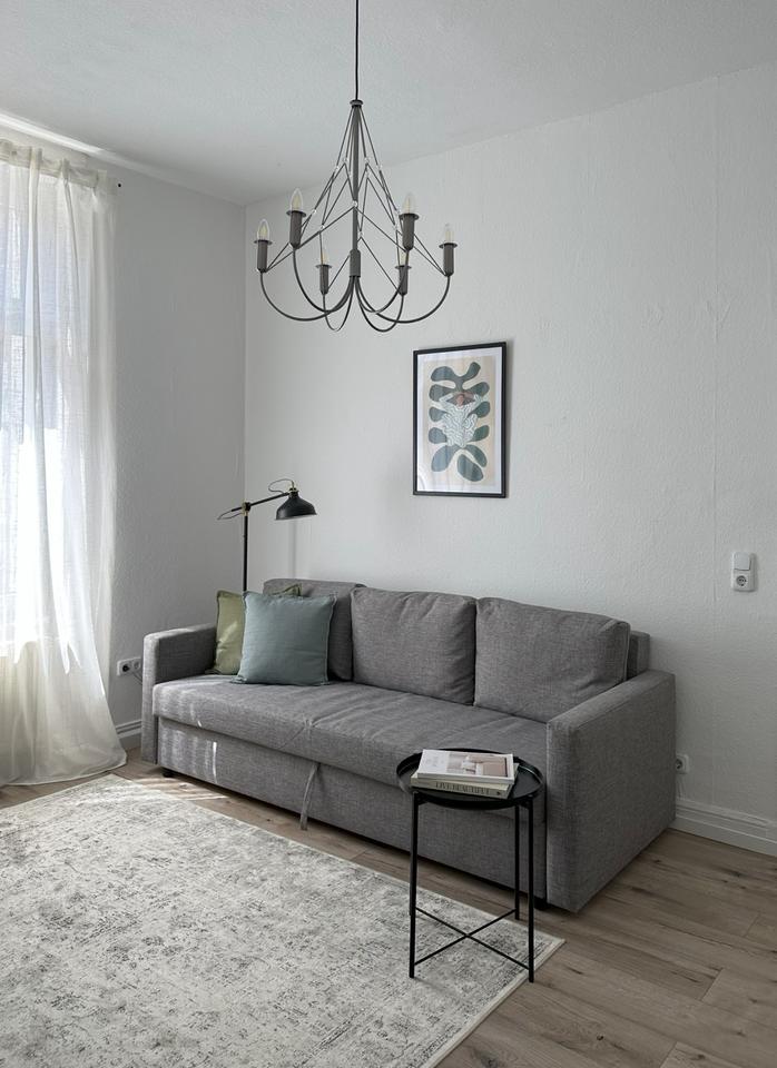 Thumbnail-Schöne möblierte 2ZKB mit EBK und Balkon im Wiesbadener Westend