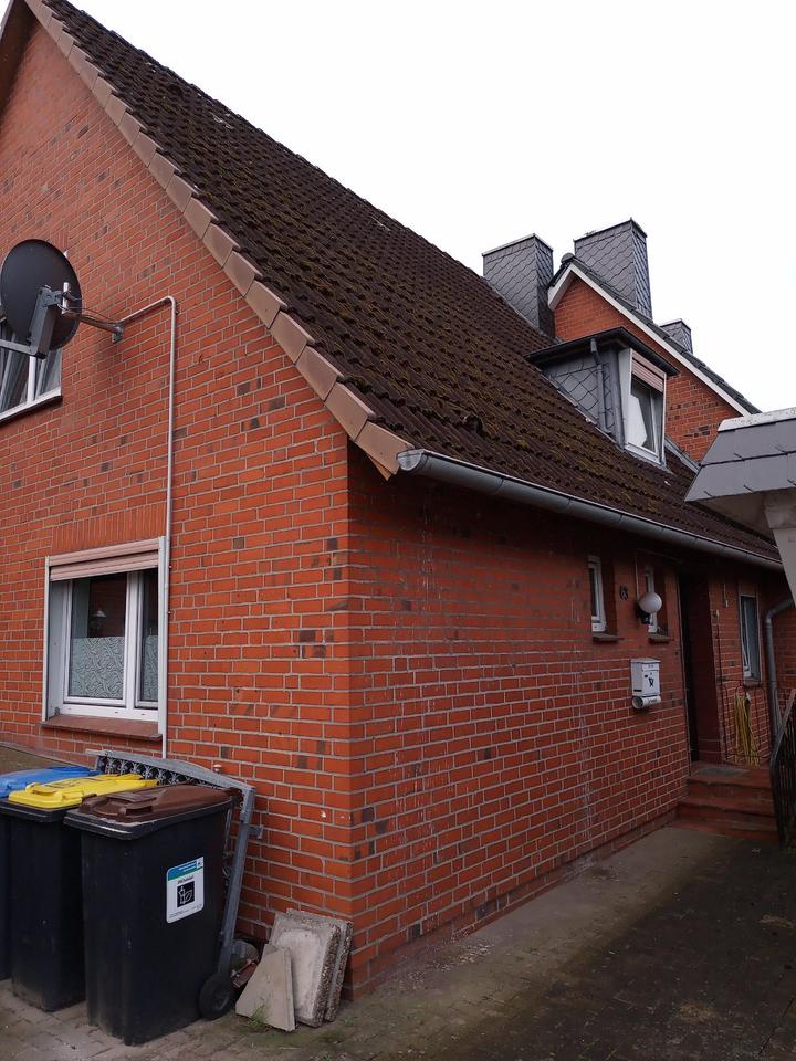 Thumbnail-Doppelhaushälfte mit kleinem Gartenanteil von Privat