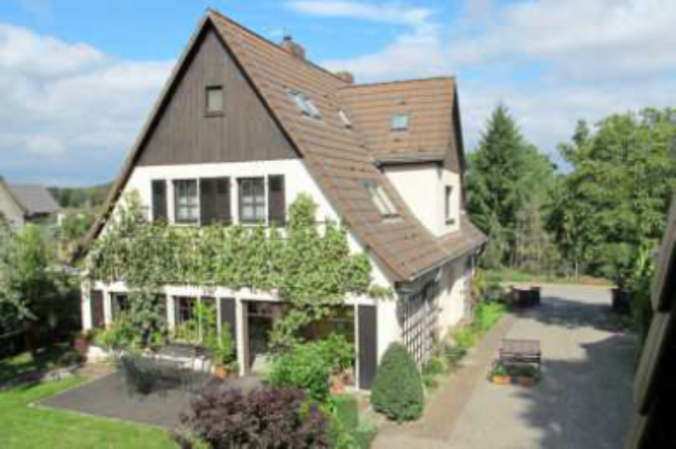 Thumbnail-Großes Landhaus mit Atelier-Praxisgebäude – Wohnen & Arbeiten