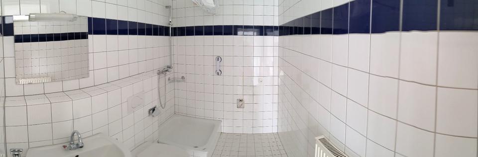 Thumbnail-Saarbrücken Nähe Caritasklinik, 2 ½ Zi, 52 m², EBK, ab 01. Juni