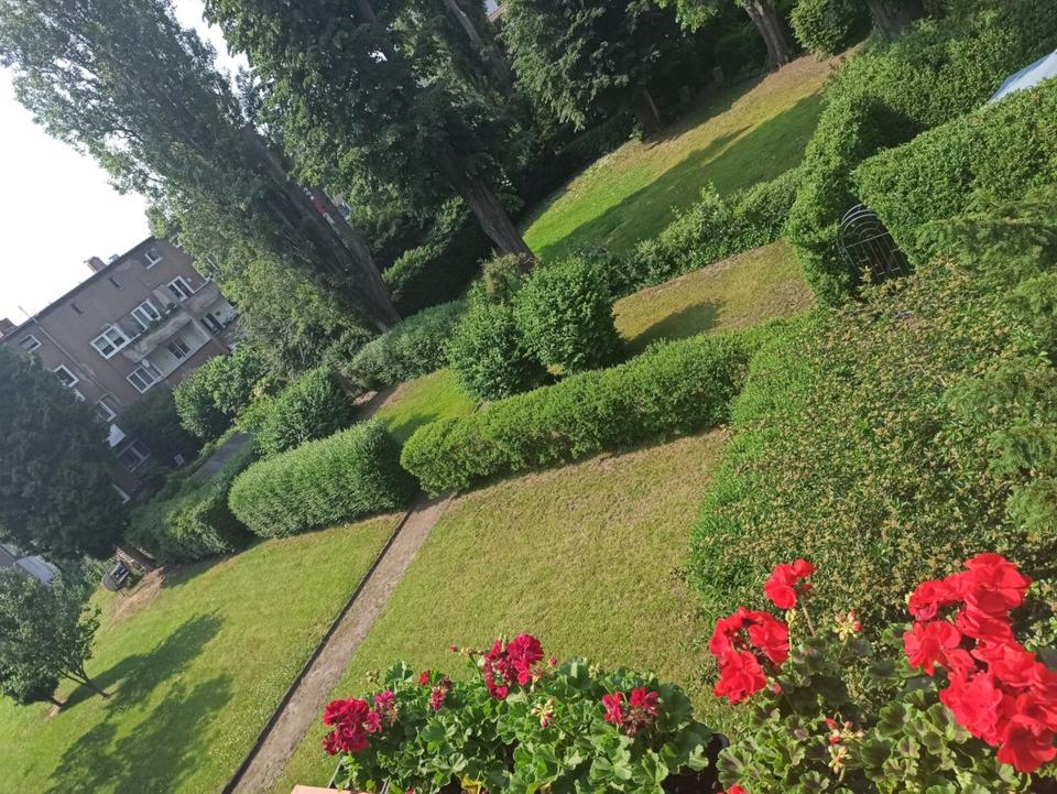 Thumbnail-Helle, gut geschnittene 2 Zimmer-Wohnung in zentraler Lage