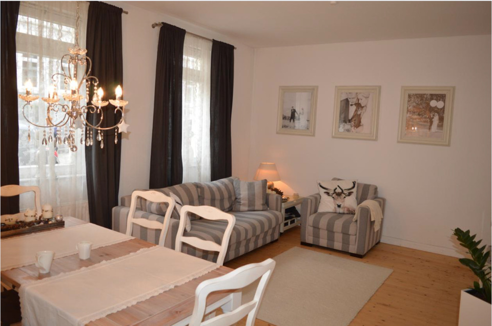 Thumbnail-Schöne 2,5 Zimmer Altbauwohnung in Harburg City Nähe (ca 70,2 m²)