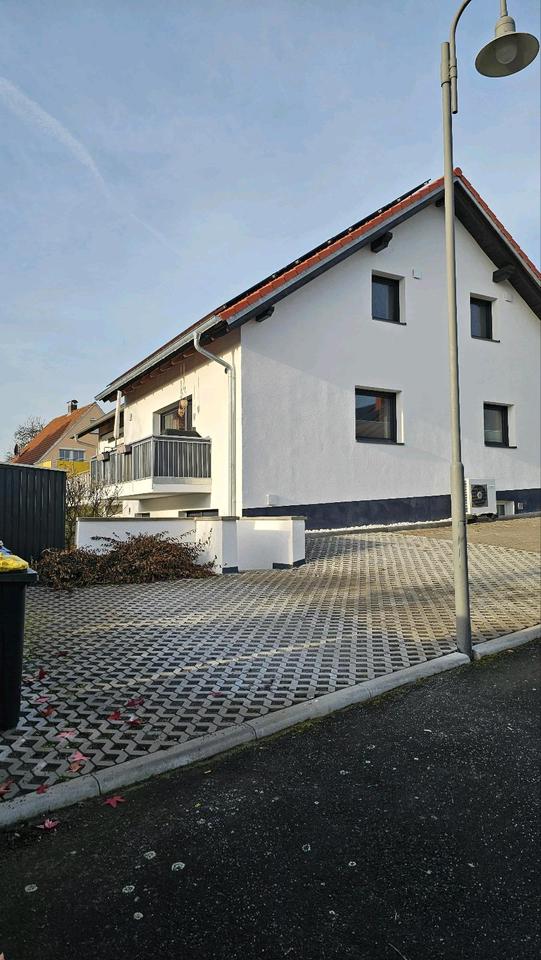 Thumbnail-Moderne DHH mit Wärmepumpe, PV und hochwertiger Ausstattung