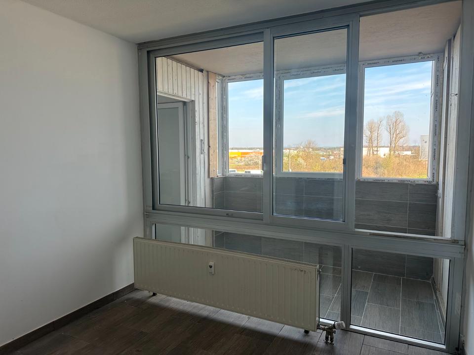 Thumbnail-Attraktive 2-Zimmer-Wohnung mit Balkon im 3.OG in Dietzenbach