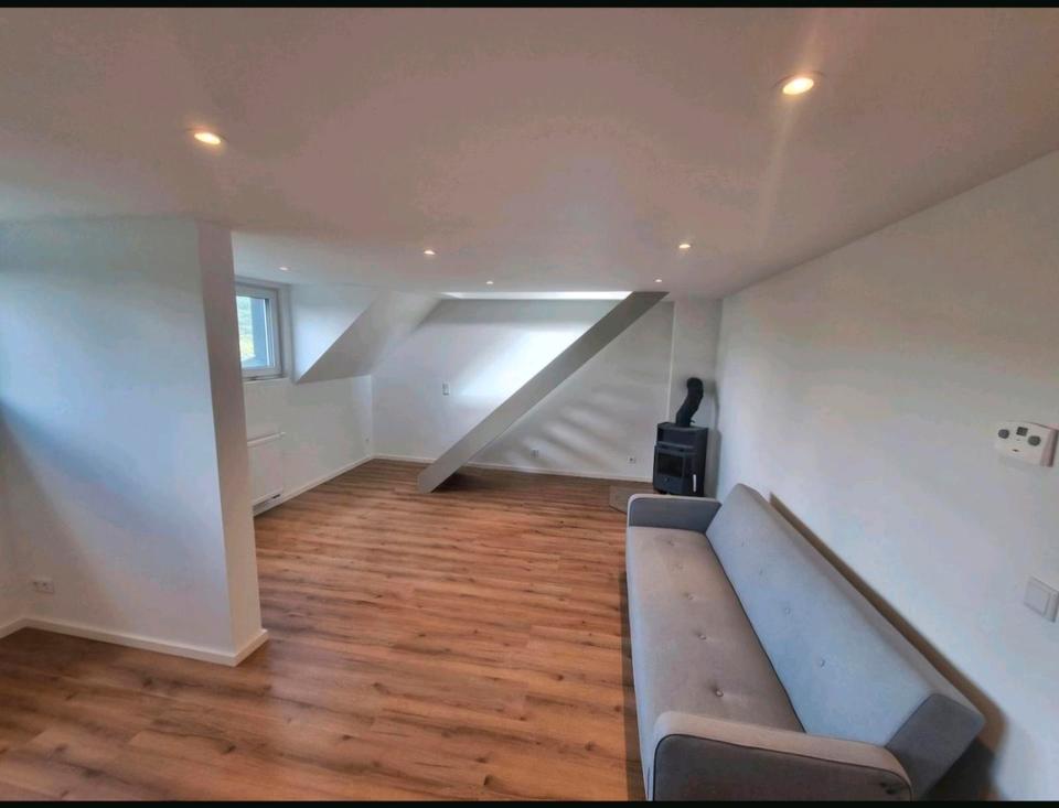 Thumbnail-Wunderschöne Dachgeschoss-Wohnung im Grünen Wuppertal