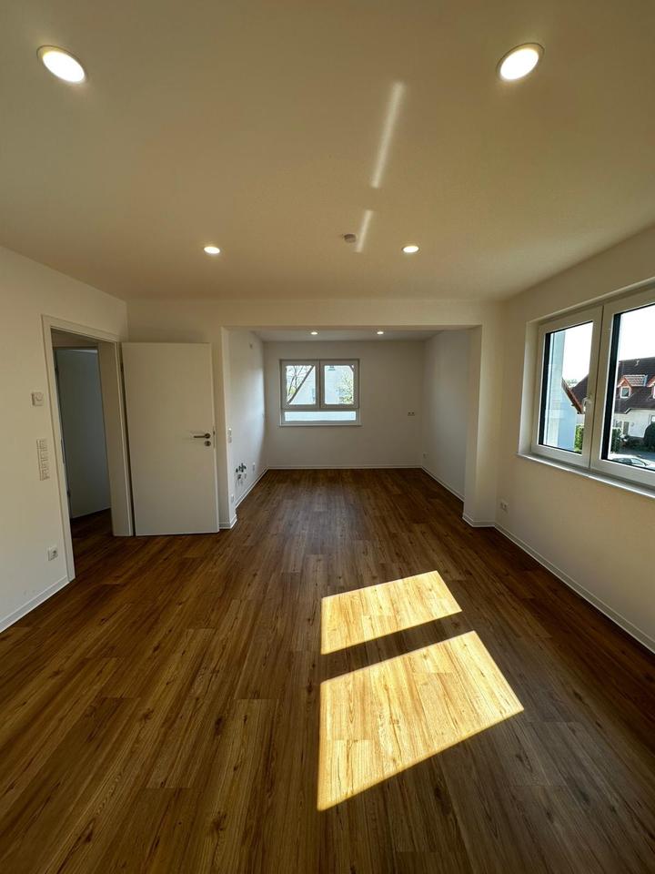 Thumbnail-Erstbezug nach Sanierung: 4 Zimmer, 2 Bäder, Balkon, ruhige Lage