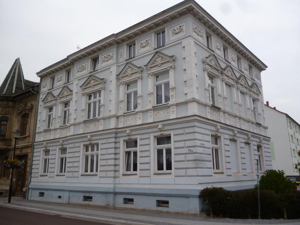 Thumbnail-Sehr schöne helle 2 Raum DG-Wohnung in denkmalgeschütztem Haus