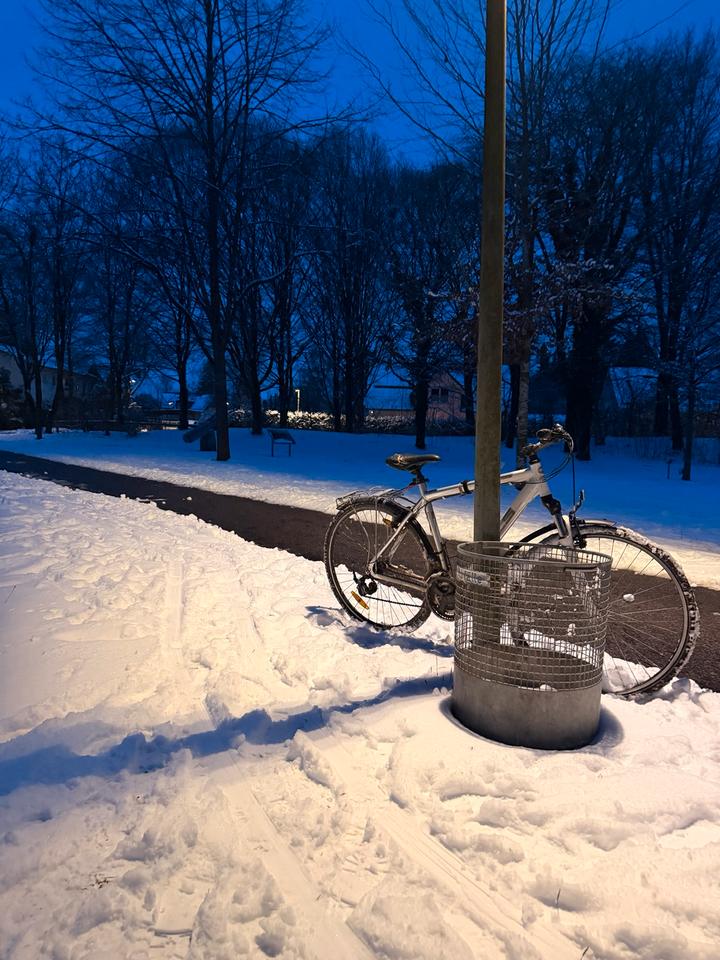 Thumbnail-Kurzzeitvermietung eines Zimmers (0102-1404)