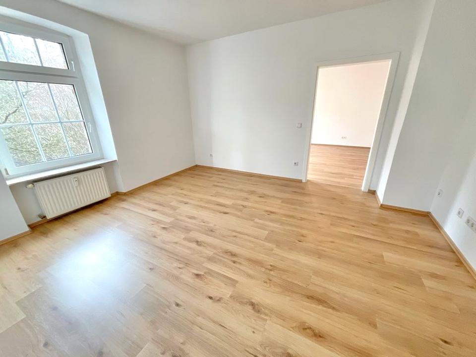 Thumbnail-Große und flexible 2 Zimmerwohnung mit begehbarem Kleiderschrank