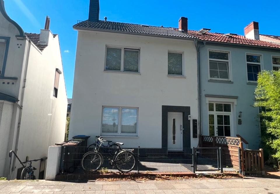 Thumbnail-Woltmershausen | Modernisiertes Dreiparteienhaus