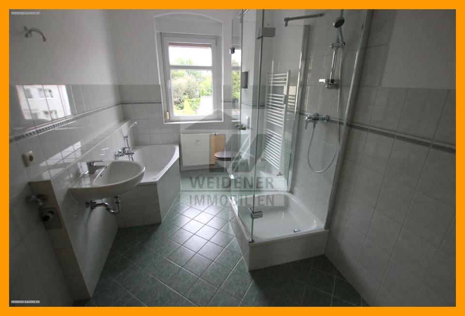 Thumbnail-3-Raum Wohnung mit Südbalkon und Bade mit DuscheWanne in Debschwitz!