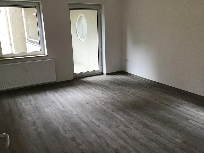 Thumbnail-Renovierte 3-Zimmer-Wohnung mit Balkon