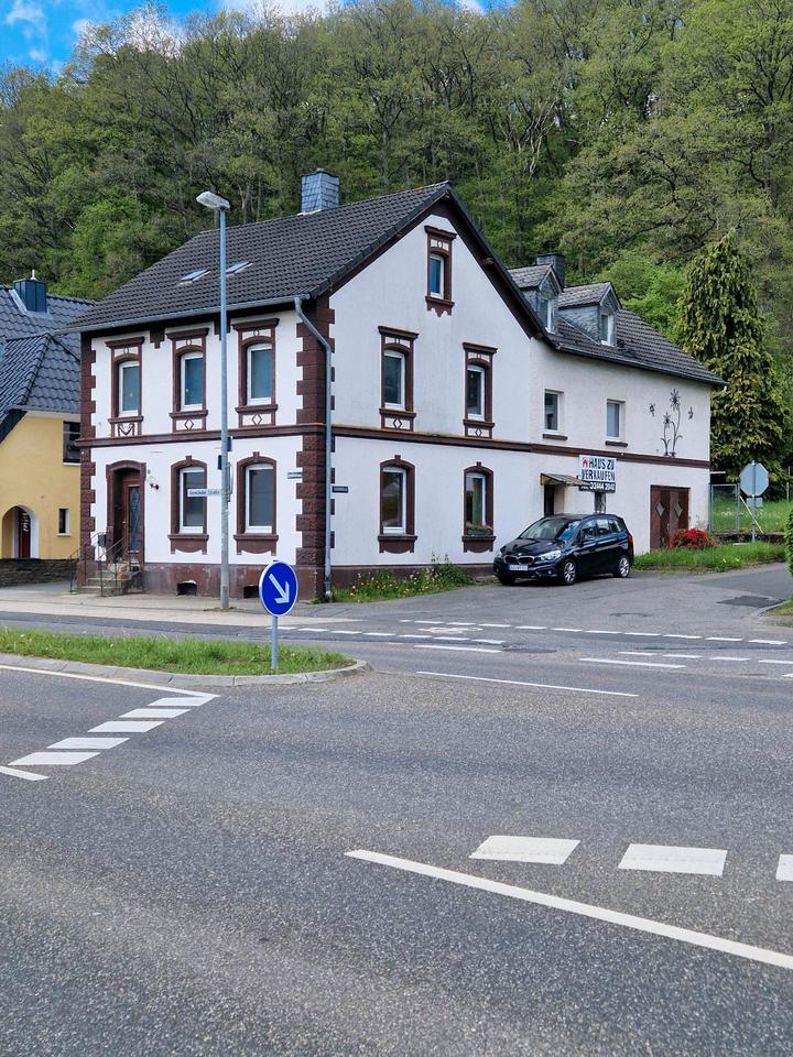 Thumbnail-2 Häuser + 1 Baugrundstück in Schleiden