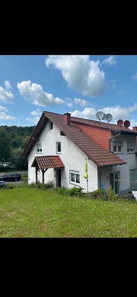 Thumbnail-Doppelhaushälfte mit 3 - Wohnungseinheiten