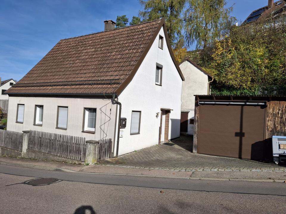 Thumbnail-Einfamilienhaus mit Garten