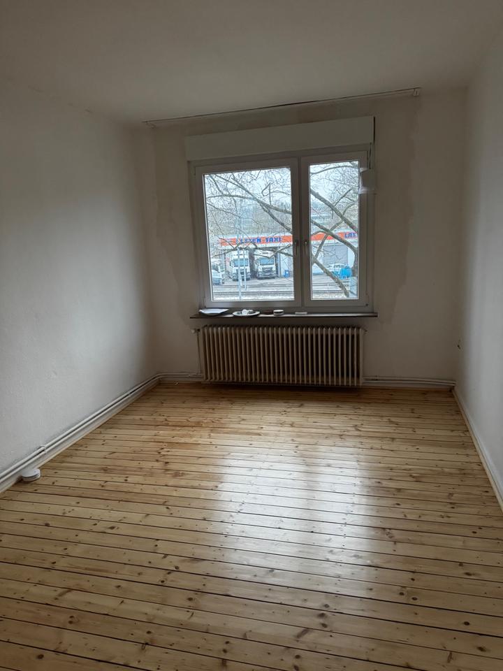 Thumbnail-Renovierte 3-Zimmer-Wohnung mit Balkon – ideal für WG