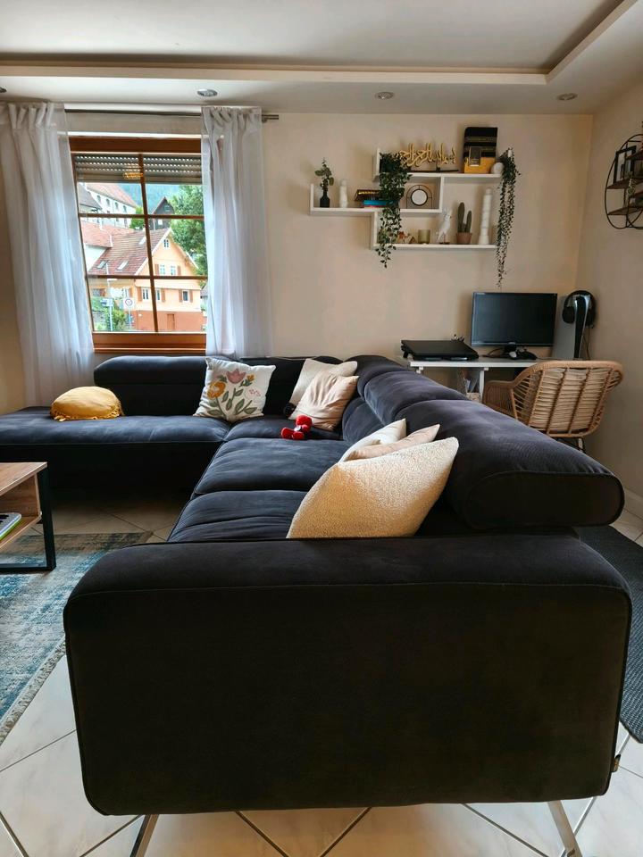 Thumbnail-Helle Wohnung mit Balkon