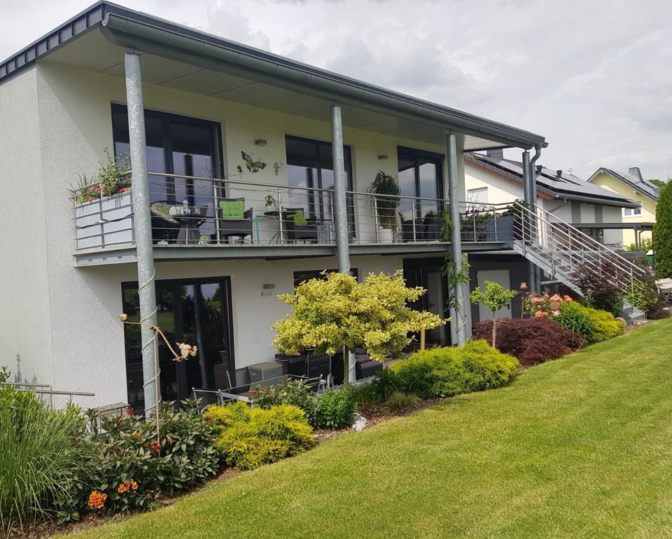 Thumbnail-Zweifamilienhaus in Lahr | Massivbau | PV-Anlage | von privat