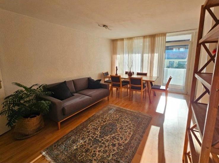 Thumbnail-Attraktive 2-Zimmer-Wohnung mit Südbalkon und hochwertiger Einbau