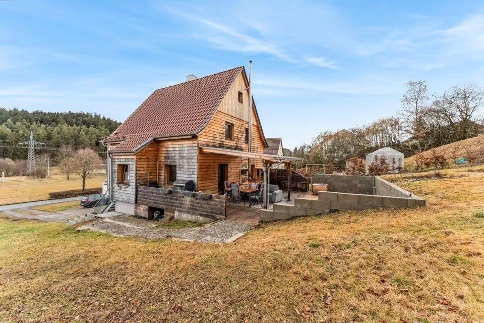 Thumbnail-Einfamilienhaus mit großer und sonnige Garten und Terrasse