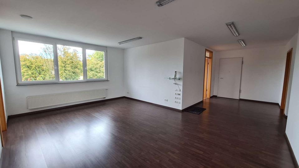 Thumbnail-Zentrale Büro- oder Praxisflächen sofort verfügbar