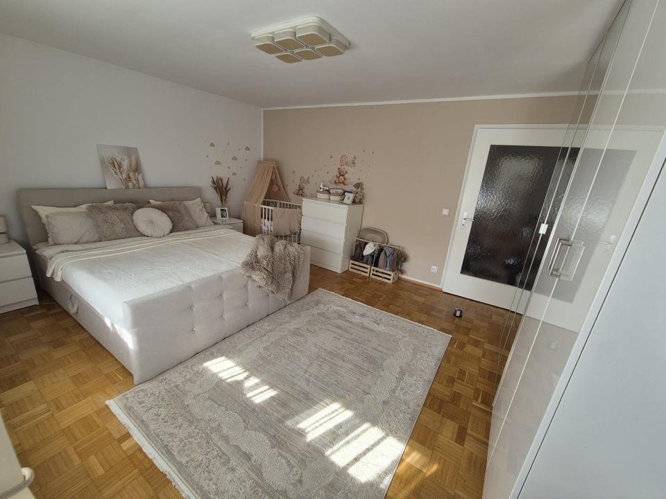 Thumbnail-2 Zimmer Wohnung in NU-Offenhausen! Zentral gelegen inkl. EBK!