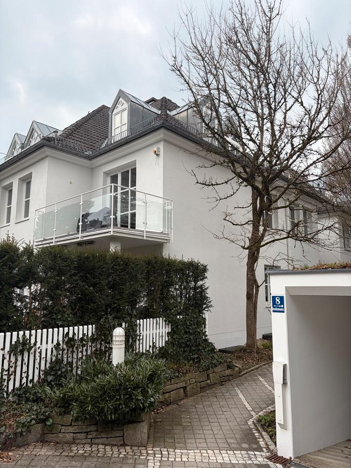 Thumbnail-Absolut ruhige 3-Zimmer-Wohnung mit Balkon in der Menterschwaige