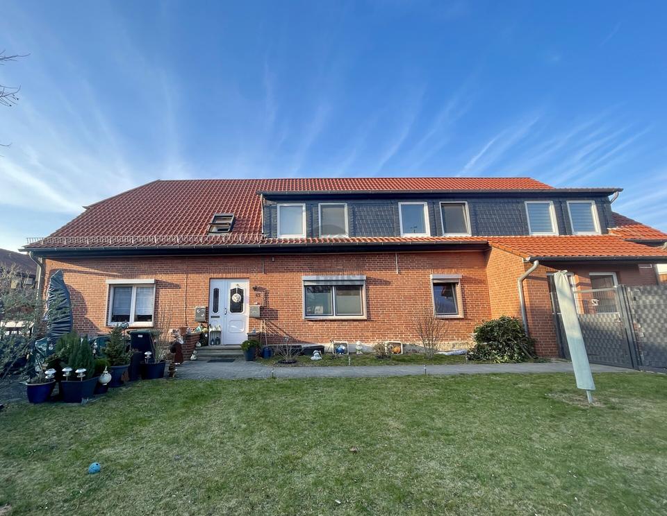 Thumbnail-GEPFLEGTE 2-ZIMMER-DACHGESCHOSSWOHNUNG IN WOLFSBURGWARMENAU