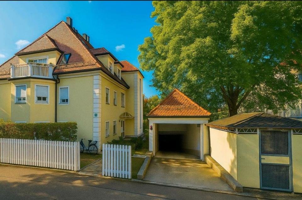 Thumbnail-PROVISIONSFREIE 2-Zimmer-Maisonettewohnung mit Balkon & TG