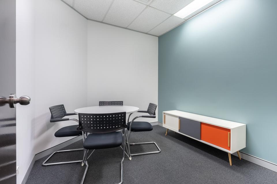 Thumbnail-Privater Büroraum für 4 Person in REGUS Weitblick