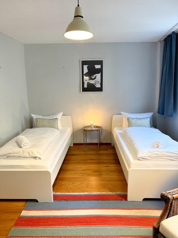 Thumbnail-Möbliertes kleines Reihenmittelhaus in Kitzingen