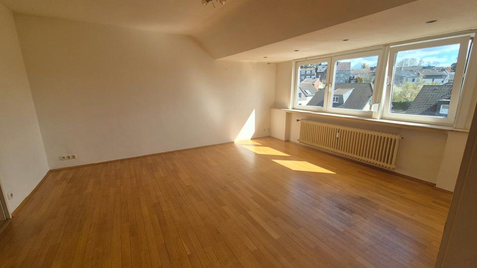 Thumbnail-3-Zimmer-Dachgeschosswohnung in ruhiger Lage (69 m²)