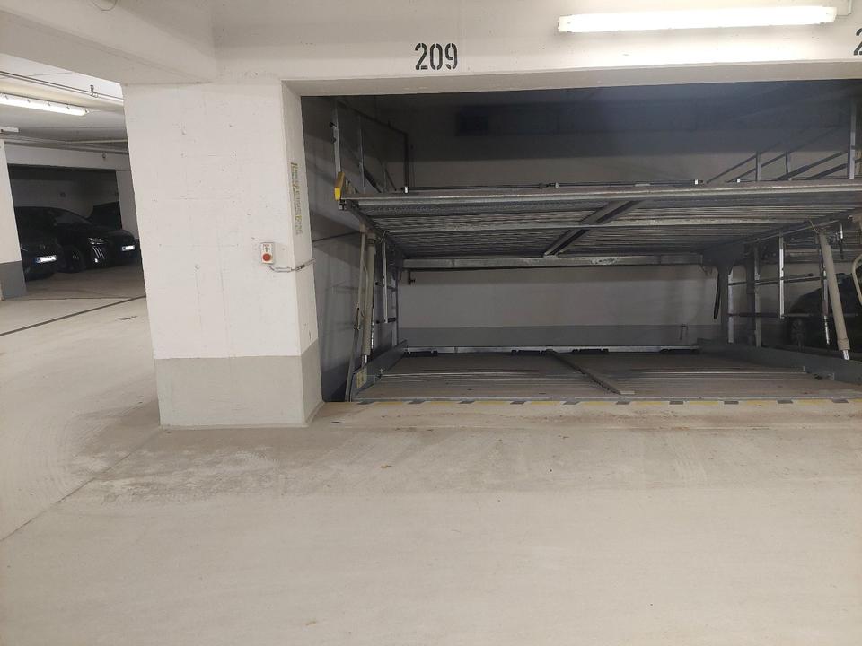 Thumbnail-Duplexstellplatz in gepflegter Tiefgarage