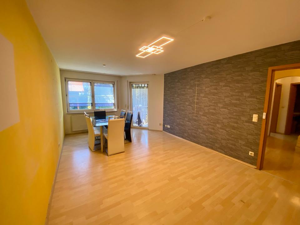 Thumbnail-Helle 2-Zimmer Wohnung mit Balkon+Stellplatz in Ergenzingen
