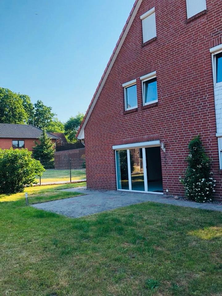 Thumbnail-Großzügige Doppelhaushälfte mit gehobener Ausstattung