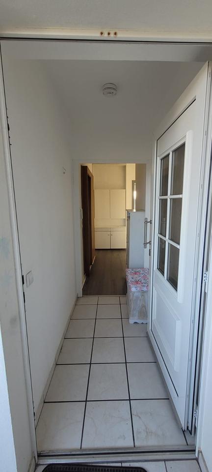 Thumbnail-2-Zimmer-Wohnung im 2. OG mit Balkon in Ratingen zu verkaufen