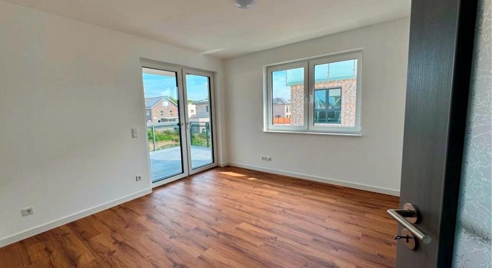 Thumbnail-Hochwertige 3- Zimmer- Neubauwohnung mit Balkon, KfW-40 QNG