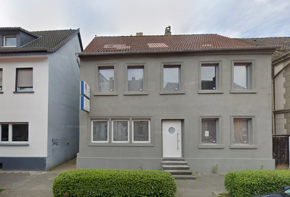 Thumbnail-Leerstehendes Wohnhaus mit Gewerbehof in Hamm zu veräussern